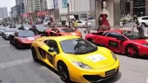 张柏芝抱怨多？王晶揭秘谢霆锋离婚内幕